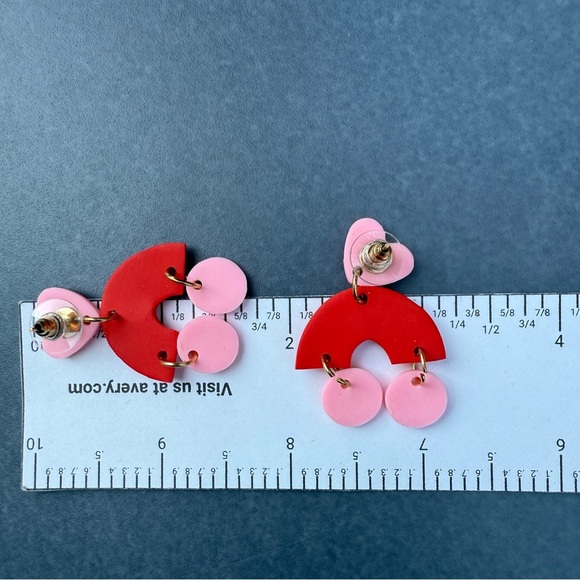 Red and Pink Heart Polymer Clay Dangle Earrings - Picture 5 of 6